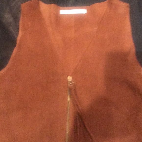 Vest faux suede - Picture 2 of 6